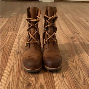 Sorel Joan of arc boots